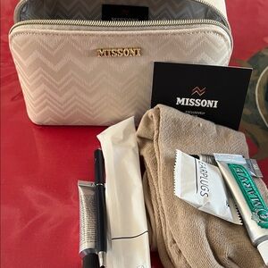 Missoni Cream Travel Kit NWT